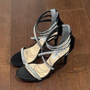 NWT MIA Women’s Black and Silver Strappy Heels Size 9.5